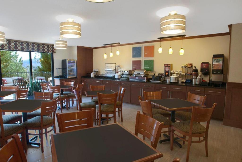 Quality Inn&Suites Dawsonville Extérieur photo